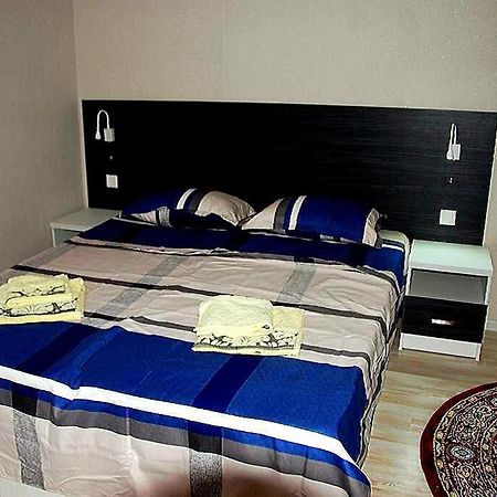 Sakho Hotel-Hostel Ντουσαμπέ Εξωτερικό φωτογραφία